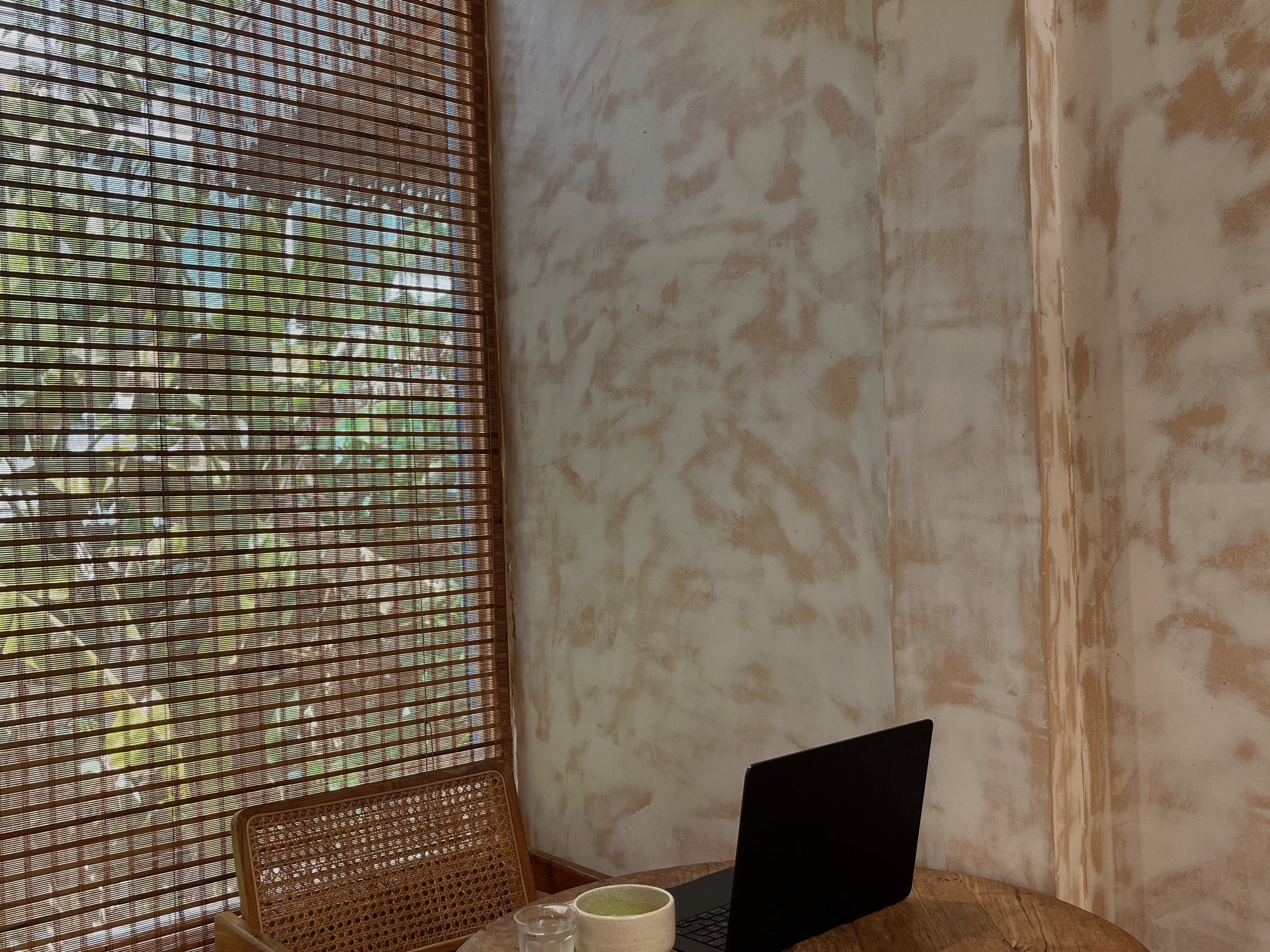 What’s the Perfect Gift for Someone Who Works From Home?