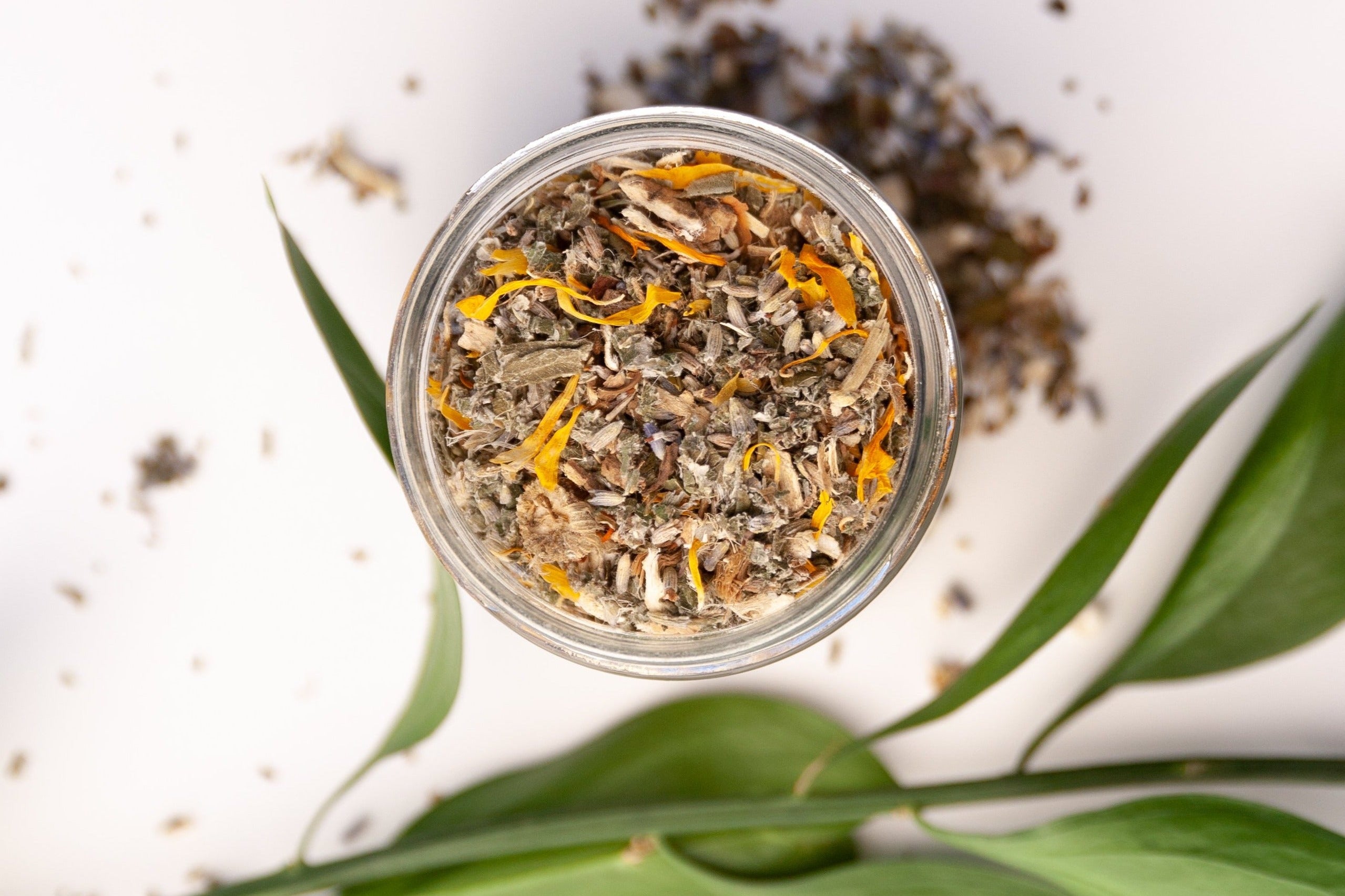 Herbal Facial Steam by Slow North. Our Herbalist-Formulated Facial Steam is a perfect way to enjoy the soothing benefits of plants with properties calming to both the skin + spirit.   Makes 8+ facial steams. 