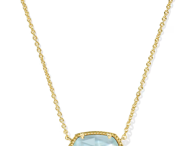 Elisa Short Pendant Necklace