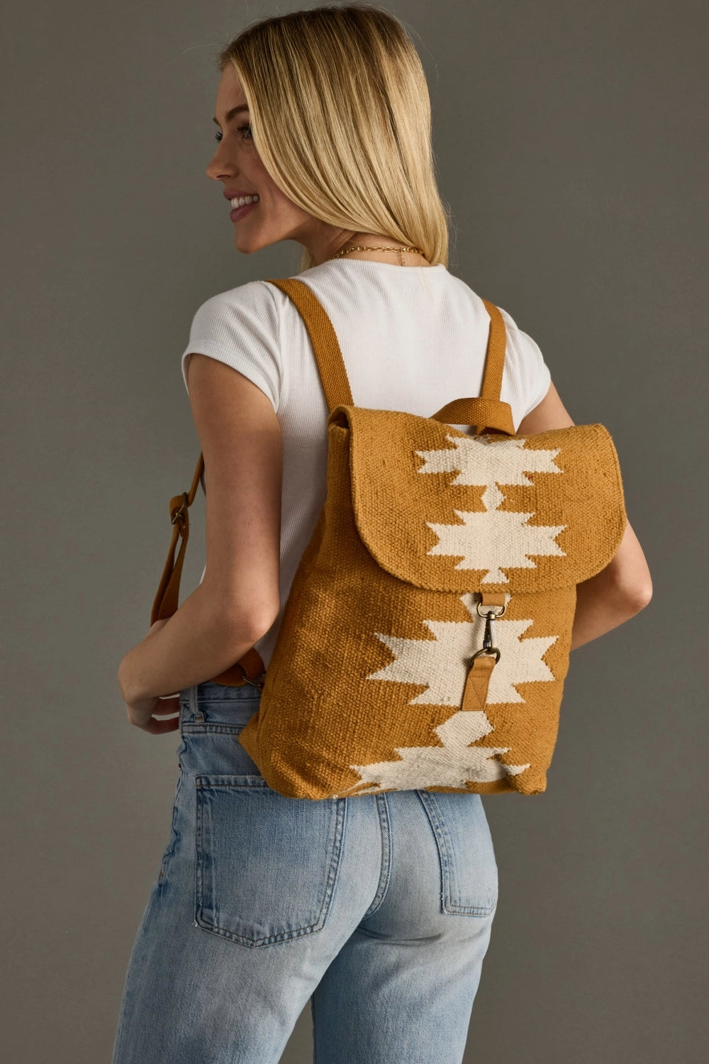 Lennon Backpack – Desert Sol