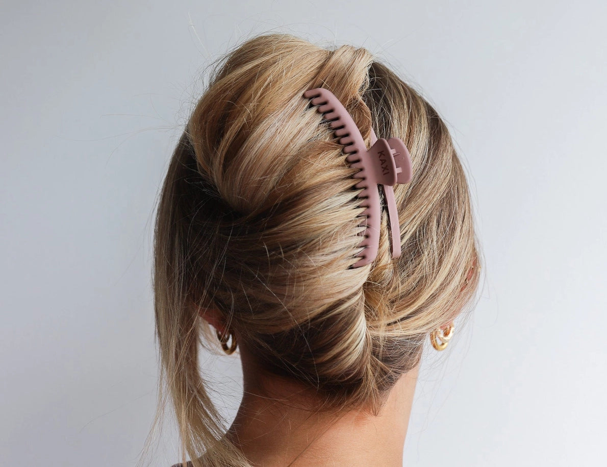 Matte Midi Hold Everything Claw