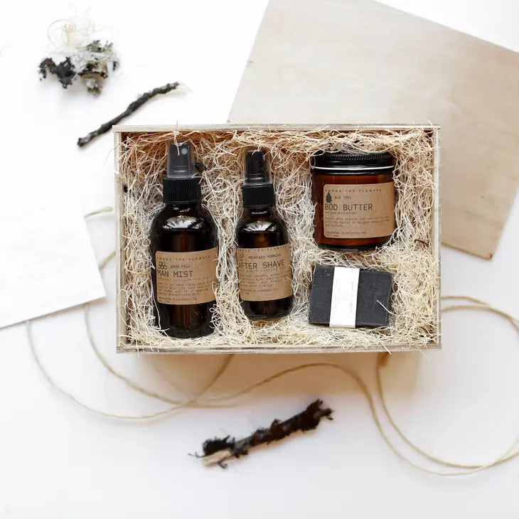 Among the Flowers Wild Man Kit wooden box with twine and a card, from above