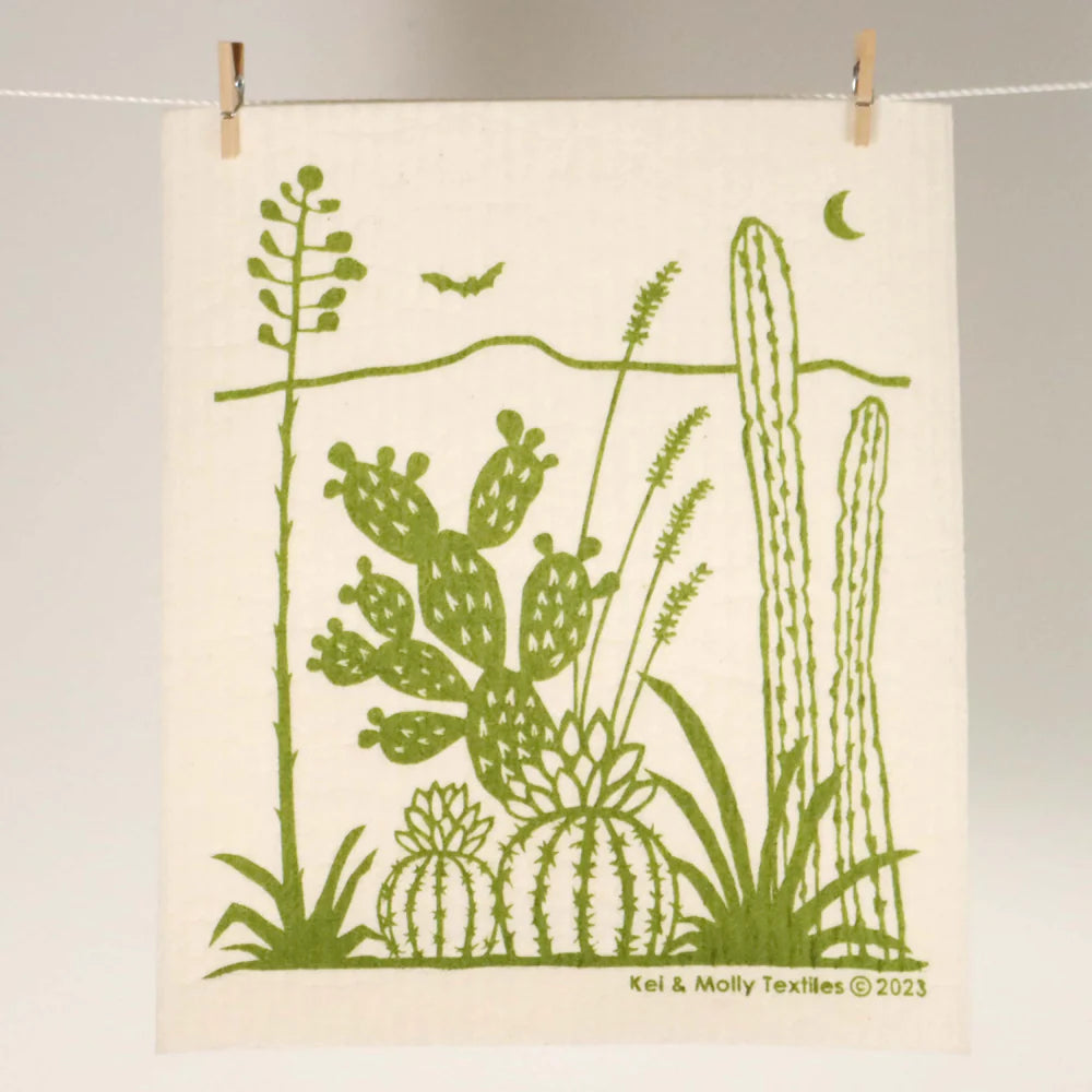 Kei & Molly Sponge Cloth in Cacti, a cream cloth with a green desert cactus print