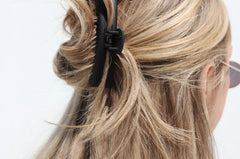Matte Midi Hold Everything Claw