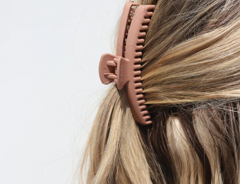 Matte Midi Hold Everything Claw
