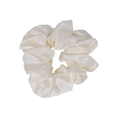 100% mulberry silk scrunchie in Ivory, XL size, a soft ivory silk hair tie on a white background.