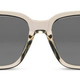 Peepers Paloma Sunglasses in Fog, front view of the square frames