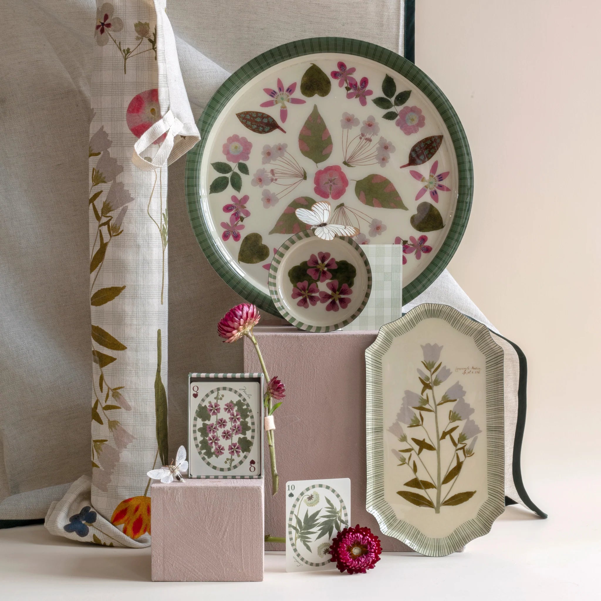 RoomyTown Enamel Trays displayed with matching floral stationery, cards and a mug