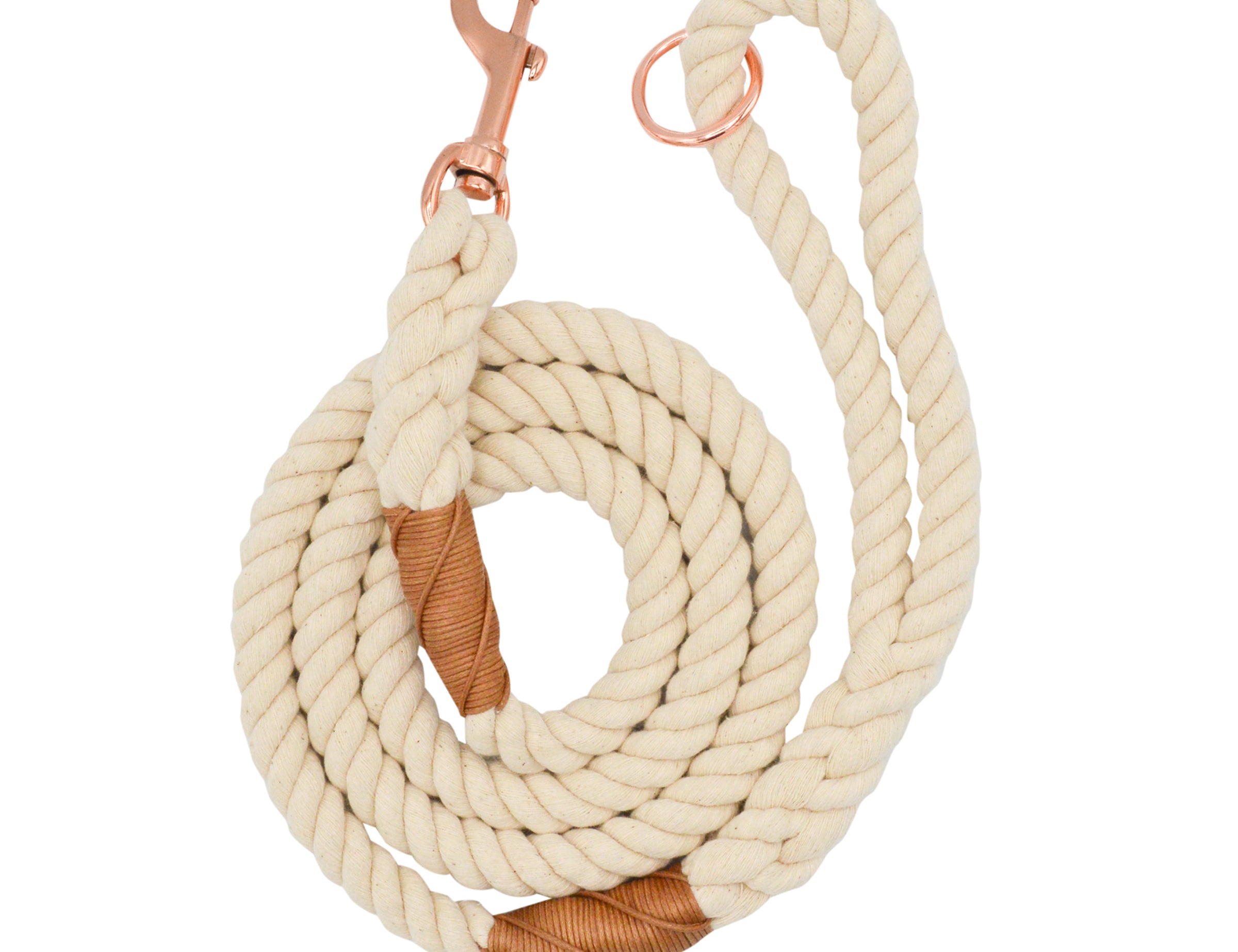 Sassy Woof Dog Rope Leash in Natural, a cream cotton rope leash with leather accents and rose gold hardware