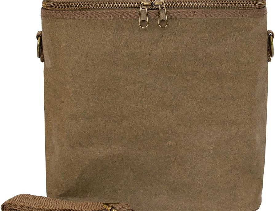SoYoung Lunch Poche in olive brown raw linen with a top handle and shoulder strap